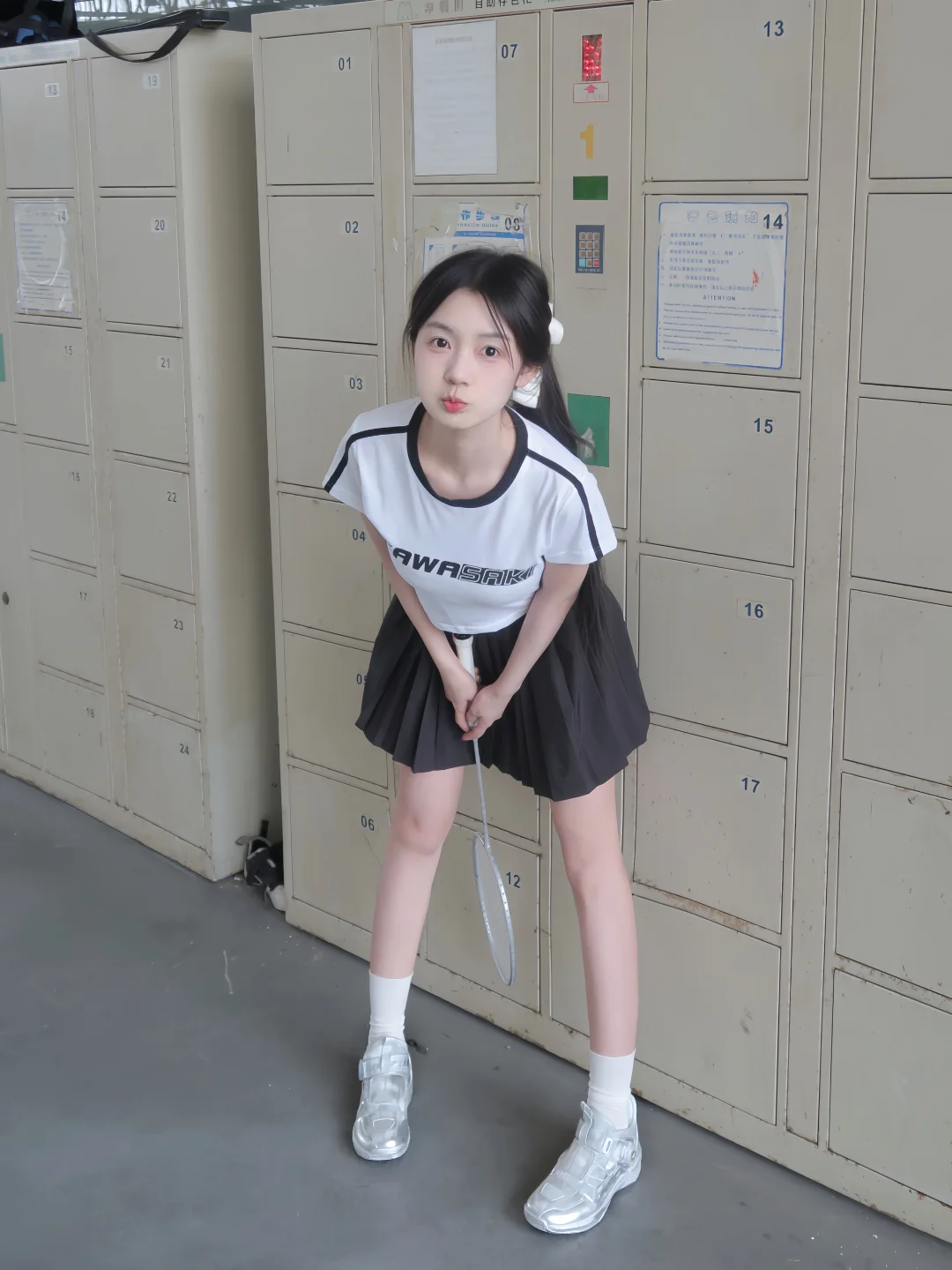 就爱打点小羽毛球🏸