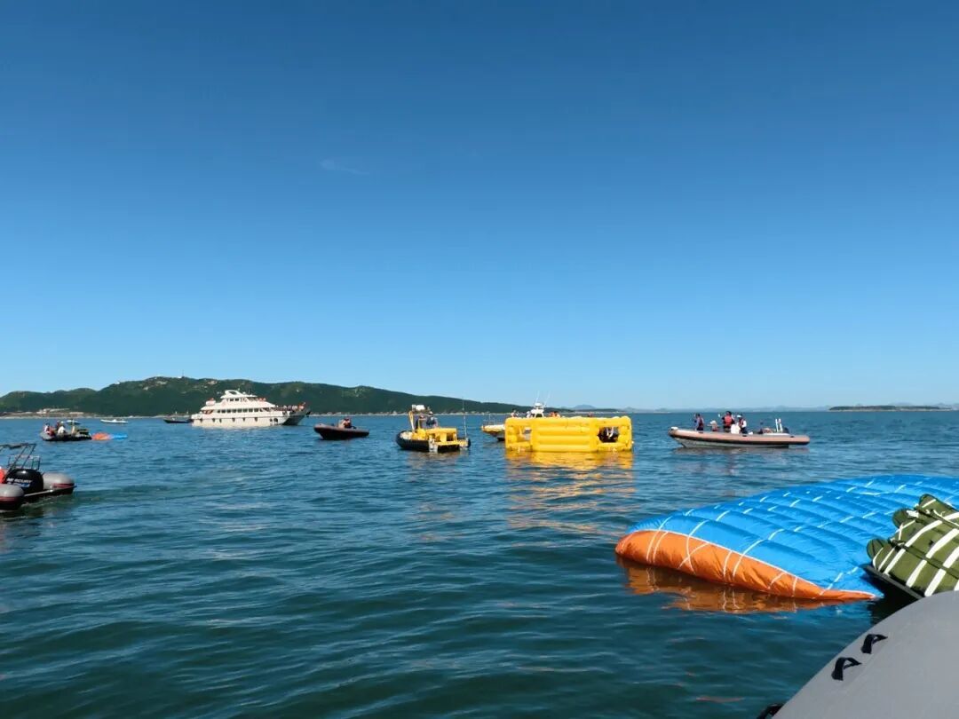 近日，随着最后一具降落伞在预定海域精准开伞，该类海上系列救援装备在我国...
