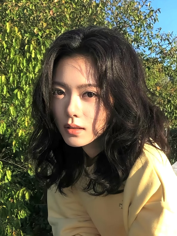 赵今麦 明媚松弛的美～