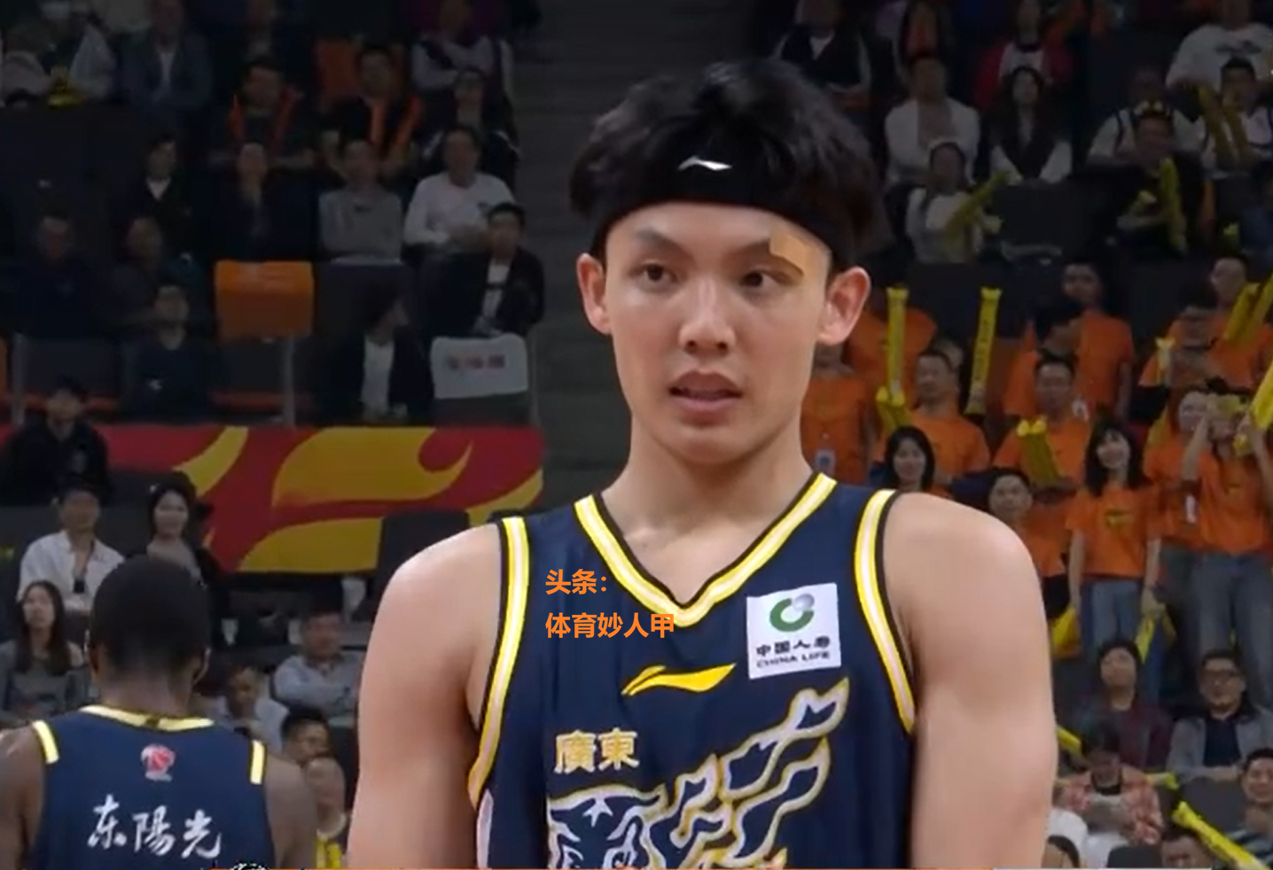 不甘心，徐杰：我们肯定会赢回来的！ CBA季后赛，广东队面对广州队，让...