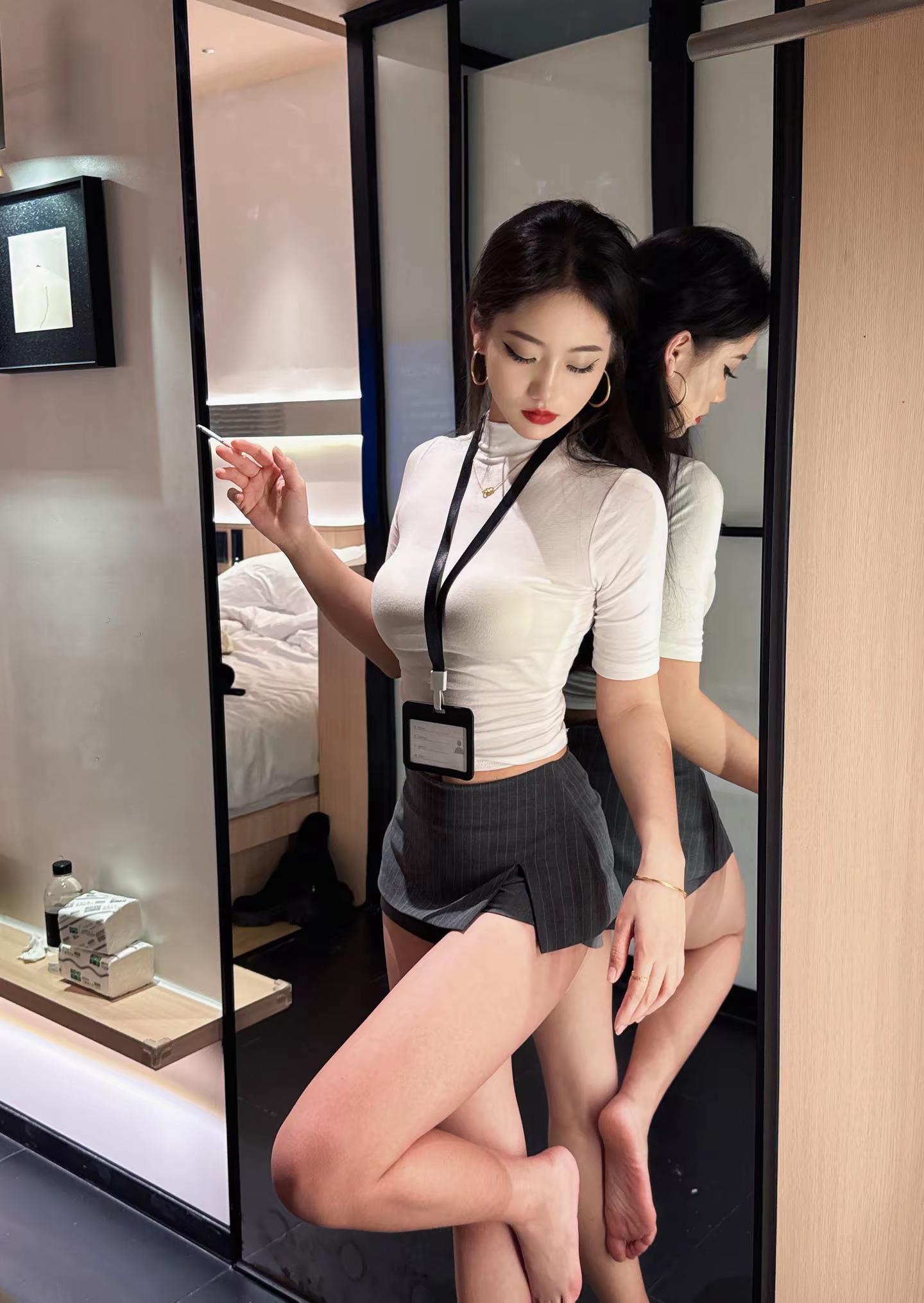 <p>姐系女友 御姐 <!--{img:0}--><!--{img:1...