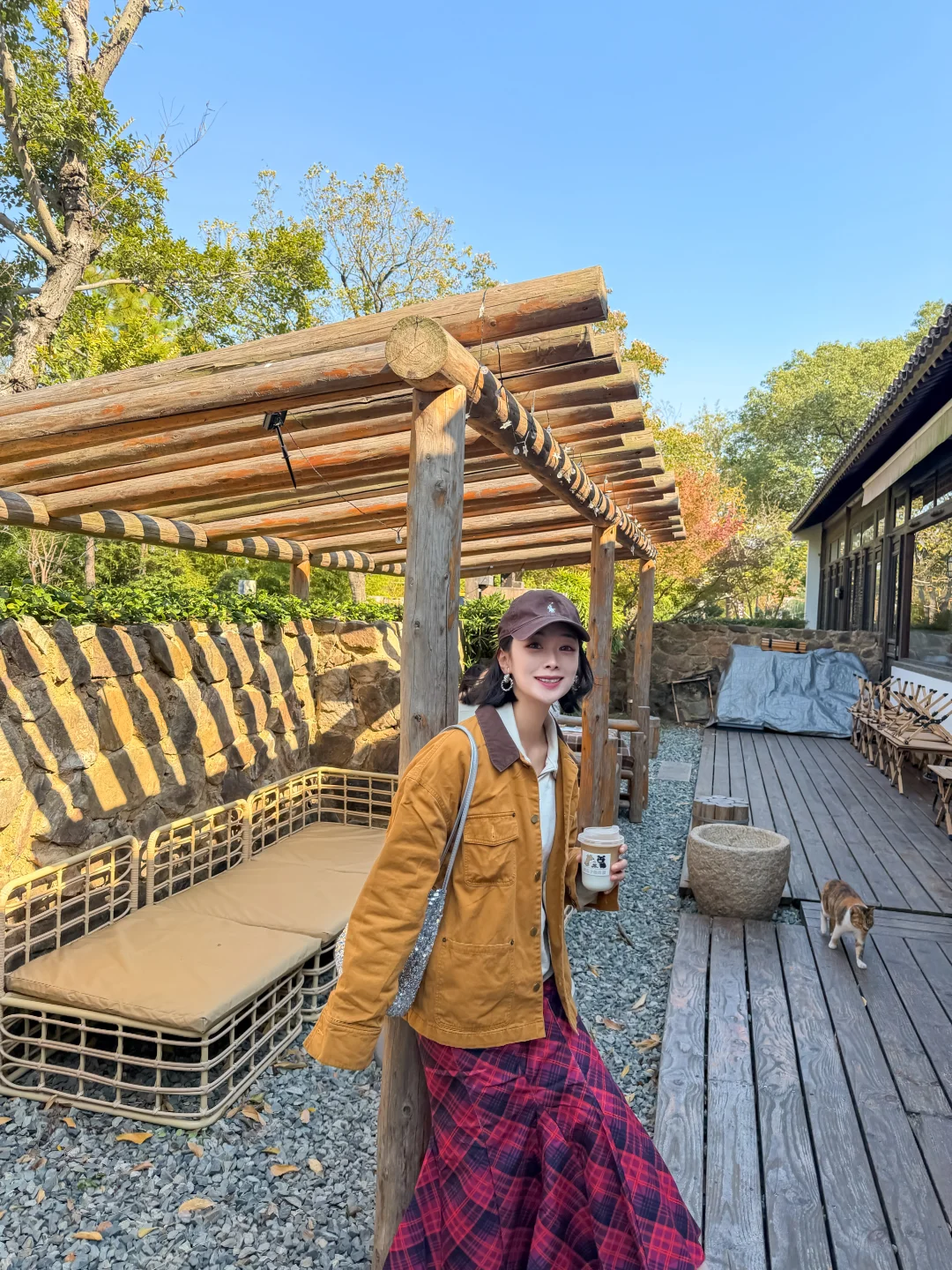 🍂岁末的秋天自带滤镜☕️可以发呆一天的地方