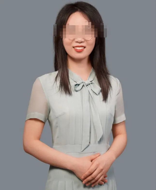 86页PDF事件男主付某再迎噩耗！刚被安徽大学宣告调查，如今安徽省教育厅也介入了。他已经好几天没去学校了！
近日，安徽大学的副校长付某受到全网关注，而他之所以受到全网关注，是因为他的2个女儿做出了一个惊人的举动。
他的2个女儿举报了武汉大学的女教授曾某某，足足写了86页PDF的举报内容。
她们举报曾
