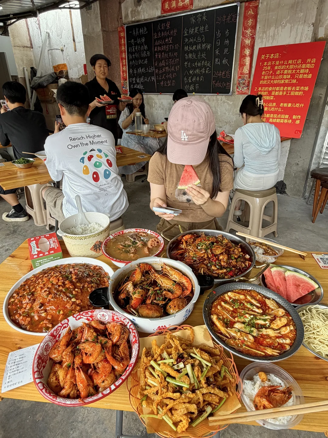 感谢何 老师！来武汉最满意的一顿。。。😭