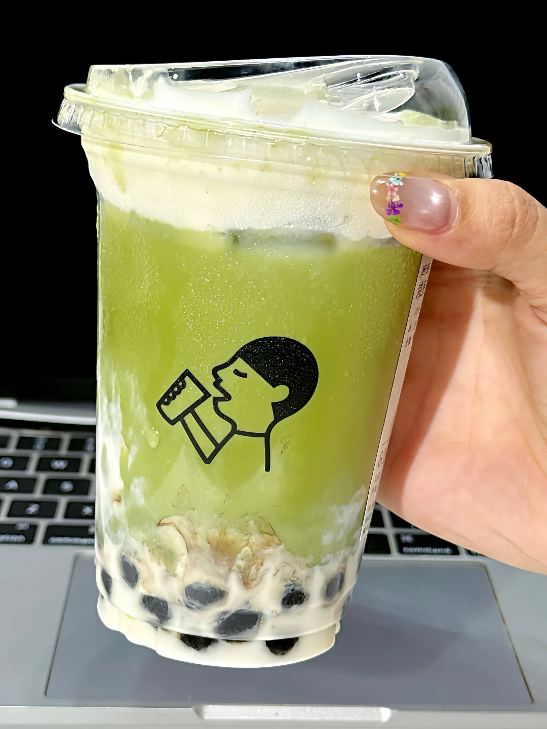 我很少用震撼来形容一种奶茶！！