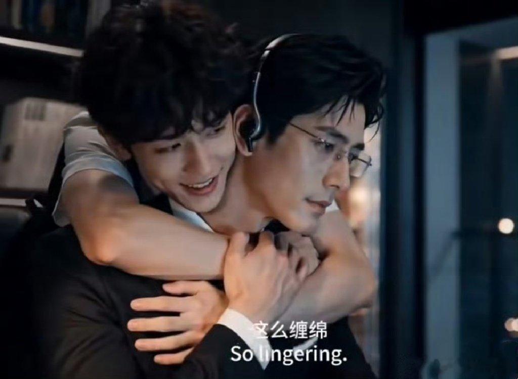 🔥AI漫禁忌💗，队象是同学父親 颜值ok，年上👨🏻 ​