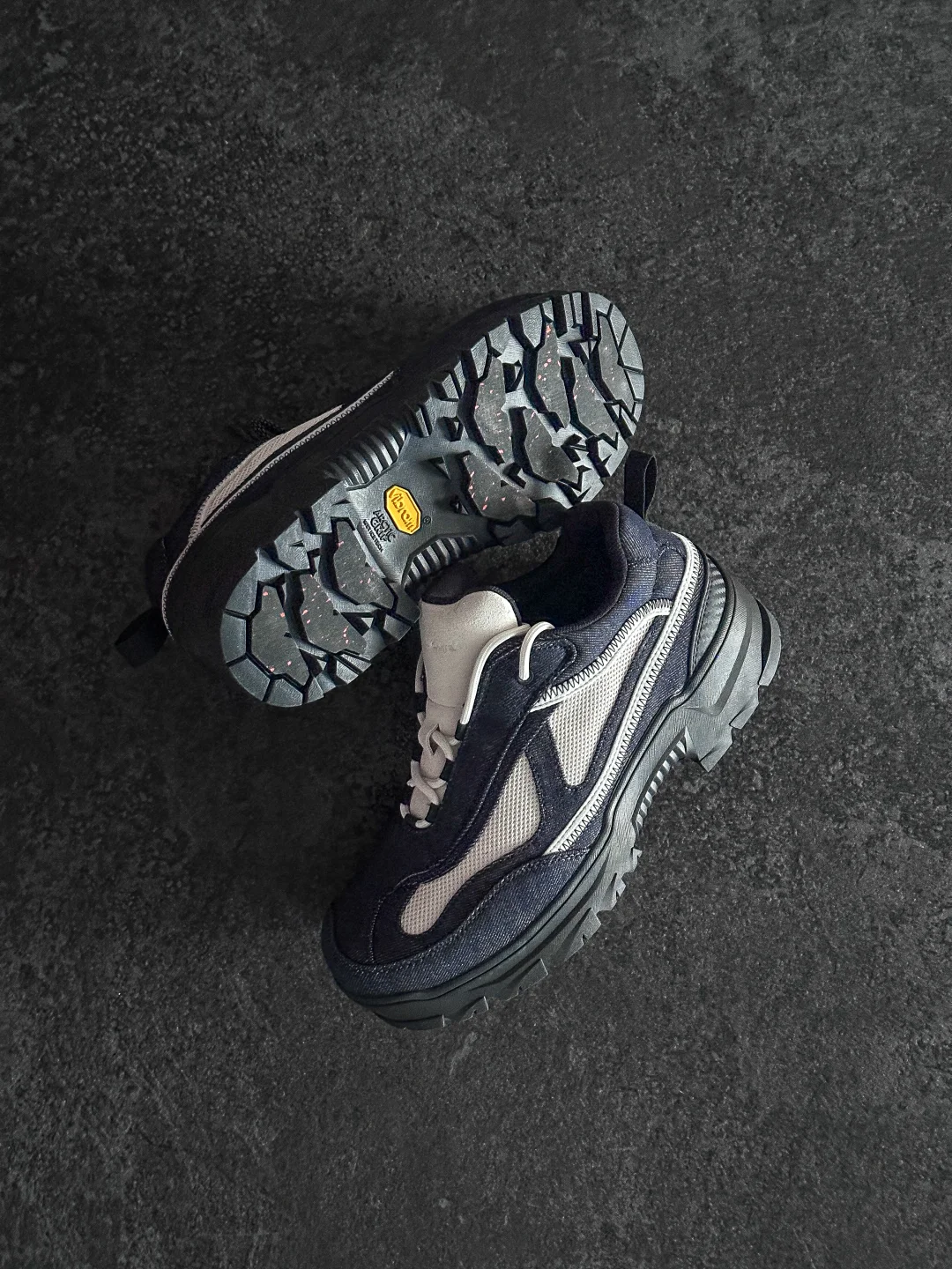 拿捏Hybrid｜功能、通勤和造型间的无界切换