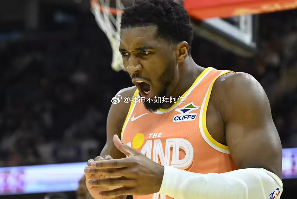 北京时间7月7日，据NBA名记Shams报道，克利夫兰骑士队与队内球星...