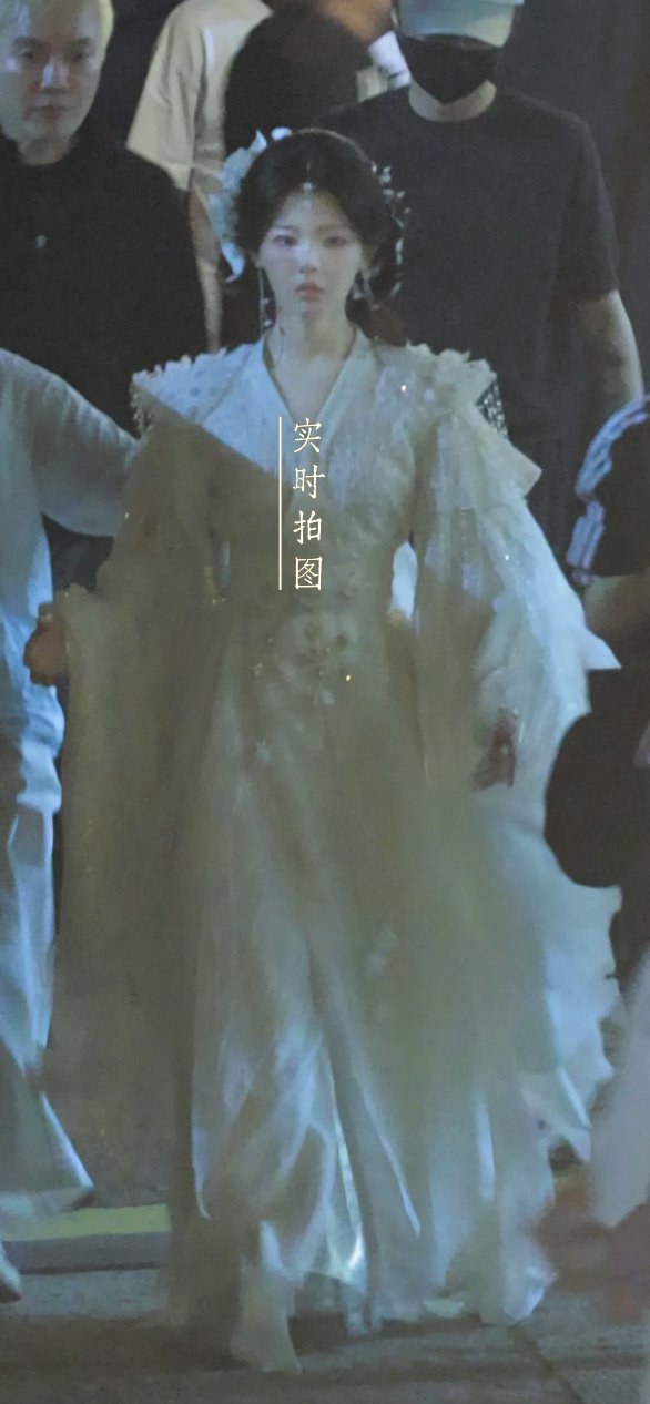 #杨超越客串百妖谱#完全美神来的！！ ​
