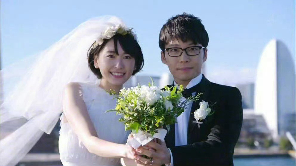 星野源和新垣结衣第一个孩子出生了[拜托][拜托]

#星野源新垣结衣孩子出生#
#星野源新垣结衣生子# ​