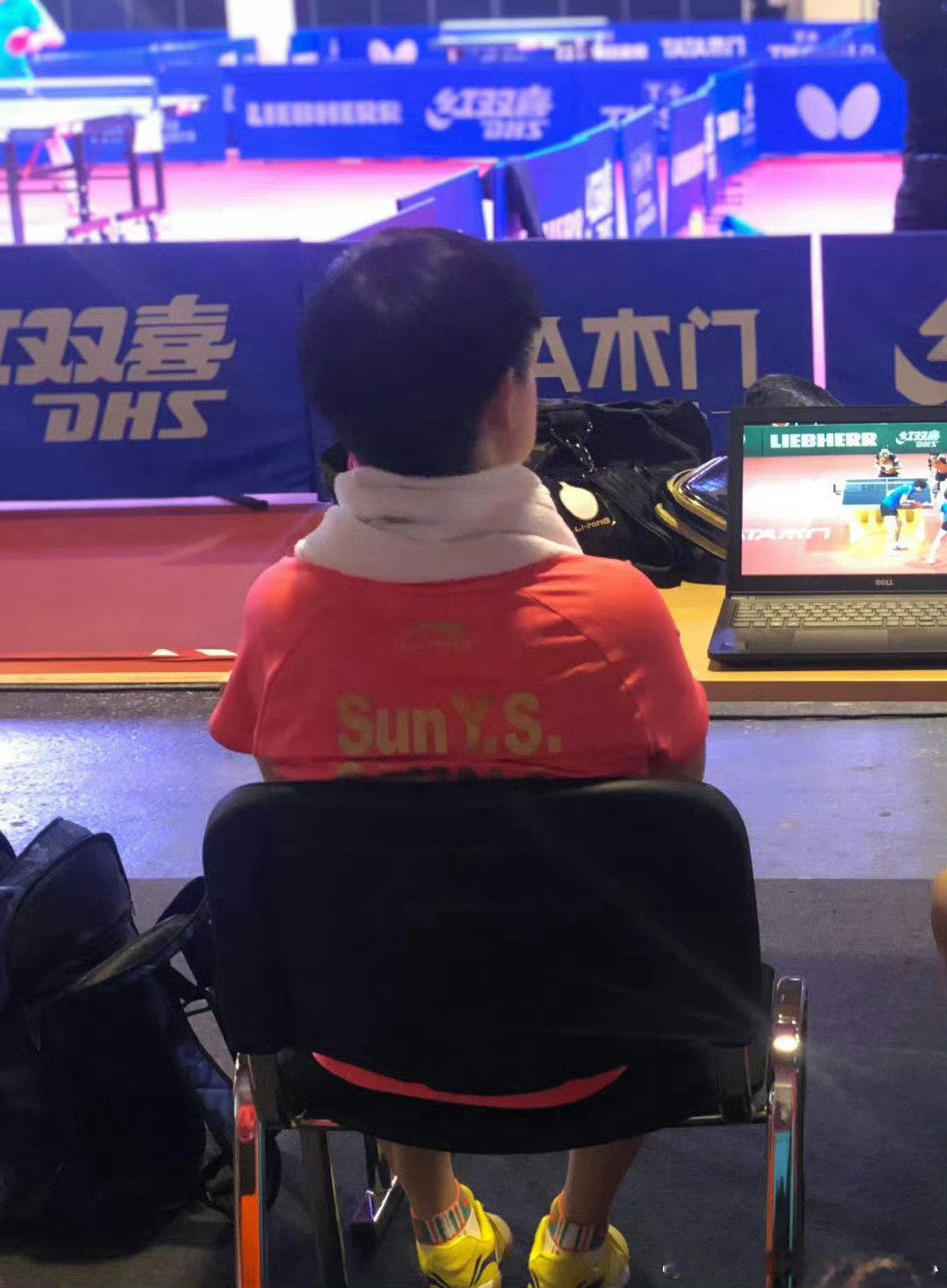 每一次都是你的新生
你是唯一不死鸟 ​