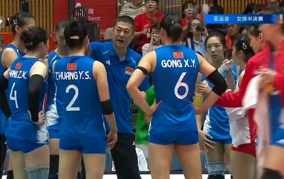 中国女排球员数据统计：中国女排战胜泰国女排晋级亚运会决赛！中国队吴梦洁拿到最高分，王奥芊拿到第二高分，而且发扣拦均有入账，其他球员技术统计庄宇珊拿到16分，中国女排3比2泰国女排。
吴梦洁29分，47扣26中，5失误被拦，3发
王奥芊17分，23扣14中，1失误被拦，2拦1发
庄宇珊16分，41扣14中，3失误被拦，2拦
龚翔宇13分，16扣8中，2失误被拦，5拦
郭中楠6分，8扣4中，0失误被拦，2拦
唐欣4分，14扣4中，1失误被拦
张籽萱2分，1扣1中，1发