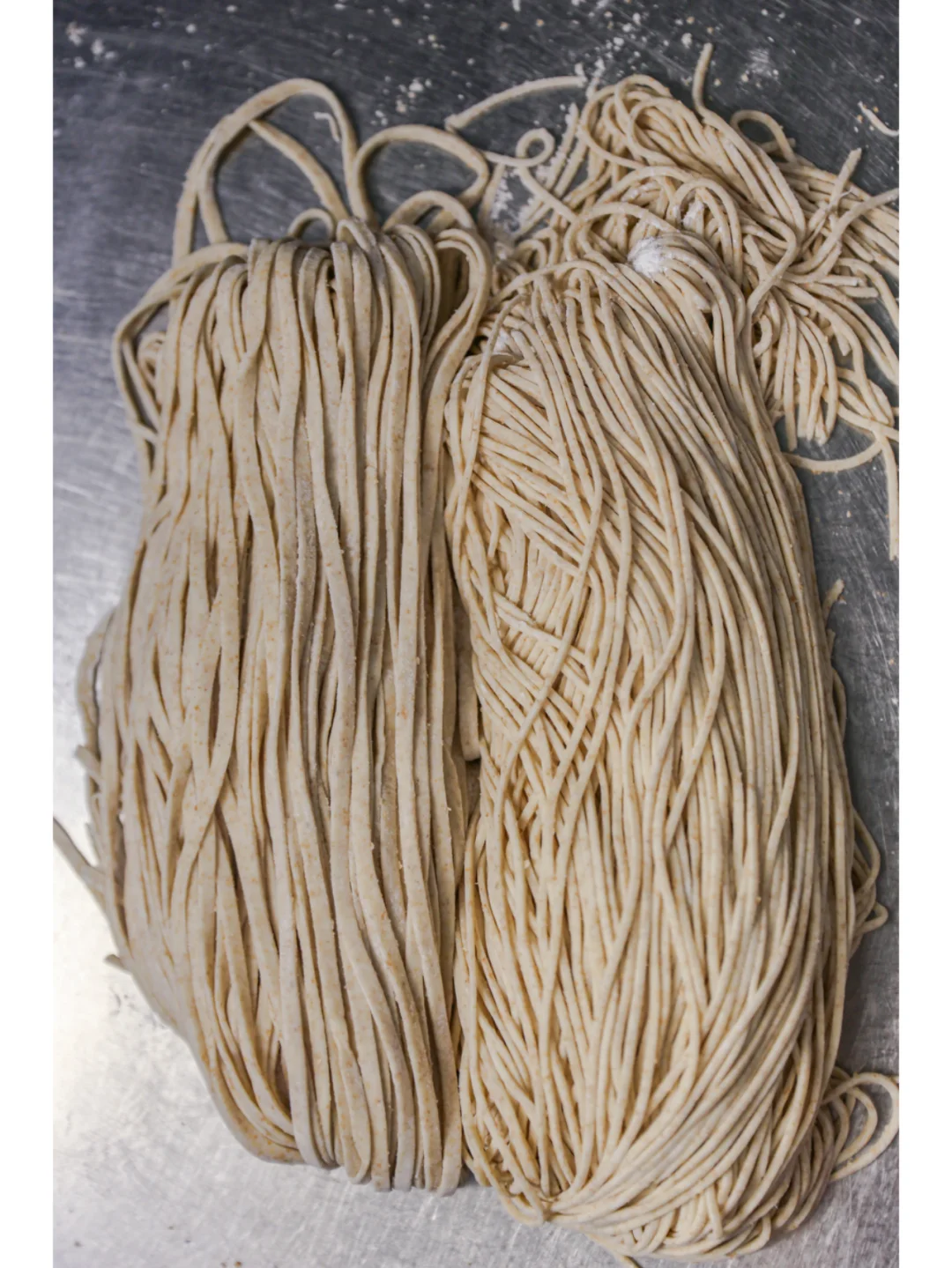 妈妈做了几十年的全麦面配方，顺滑劲道不粘