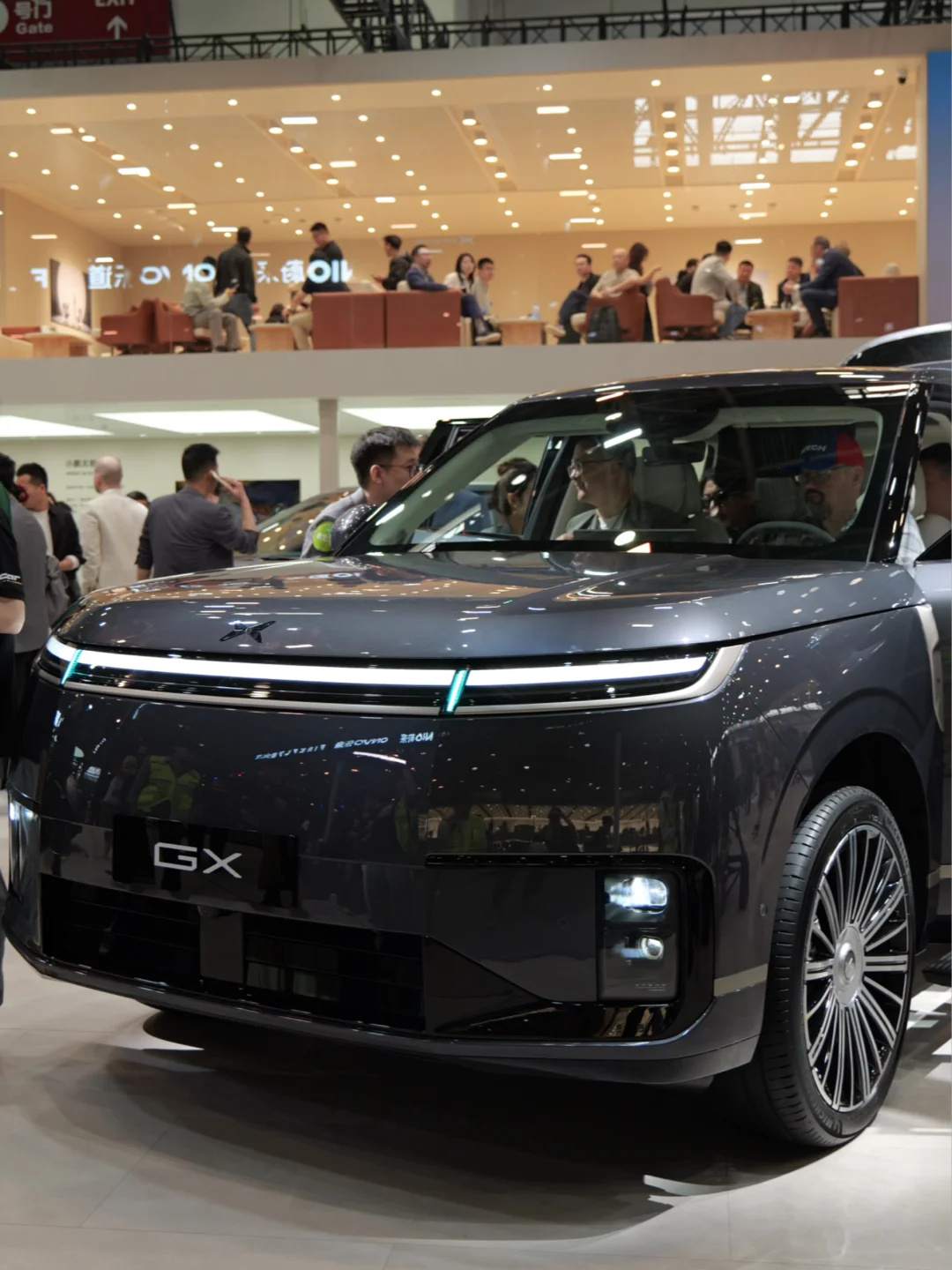 小鹏GX，预售价39.98w