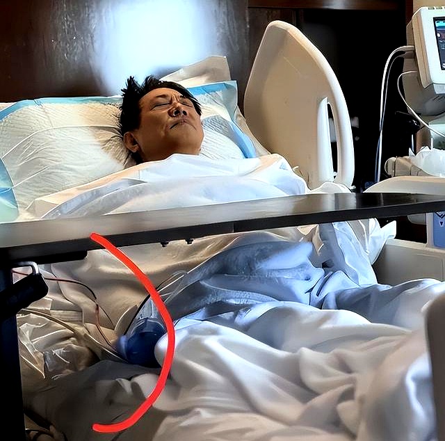 李连杰这些年身上背的离谱流言就没断过，传得最邪乎的莫过于所谓的换心传闻。
 

从憔悴养病到状态回春，短短时间的状态反差，让不少网友脑补出各种毫无根据的流言。
 

所有谣言彻底澄清之后，李连杰最新的真实近况和通透心态，也终于完整展露在大众眼前。
 

一个曾经在银幕上飞檐走壁、拳拳到肉的功夫皇帝，