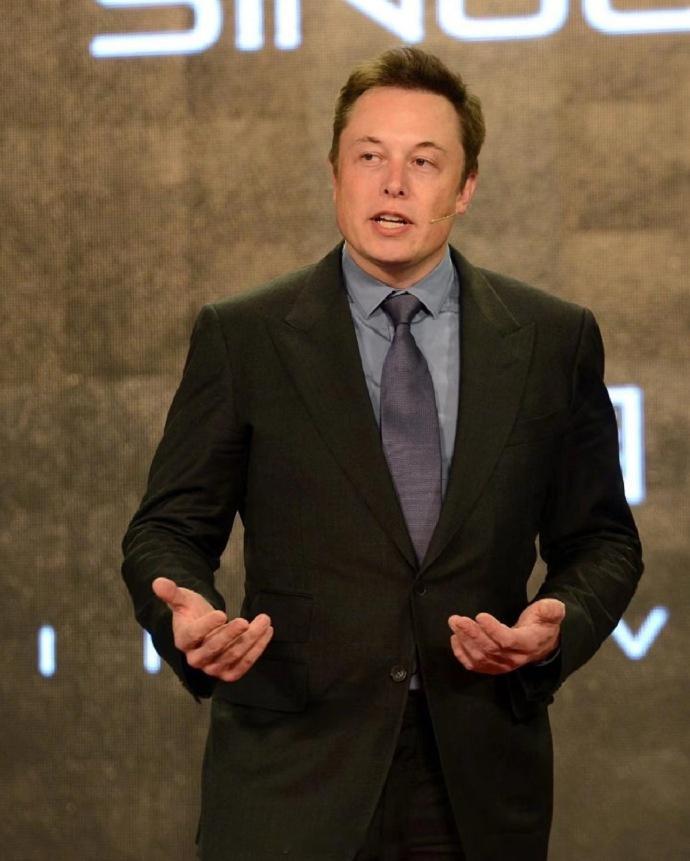 【.45万亿元 6月12日SpaceX上市，马斯克成为全球首位万亿富豪...