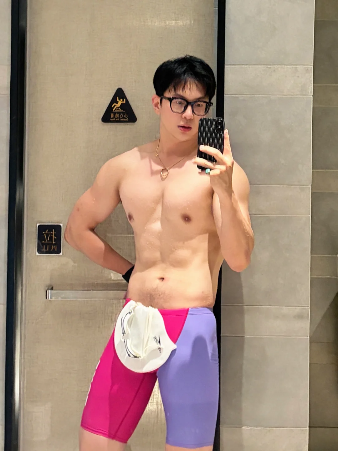 游泳🏊去班味