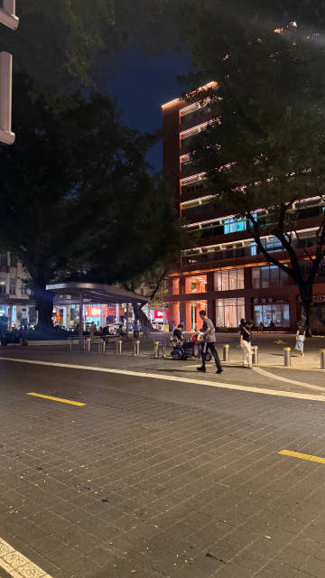 还是东山口这边的夜景好看