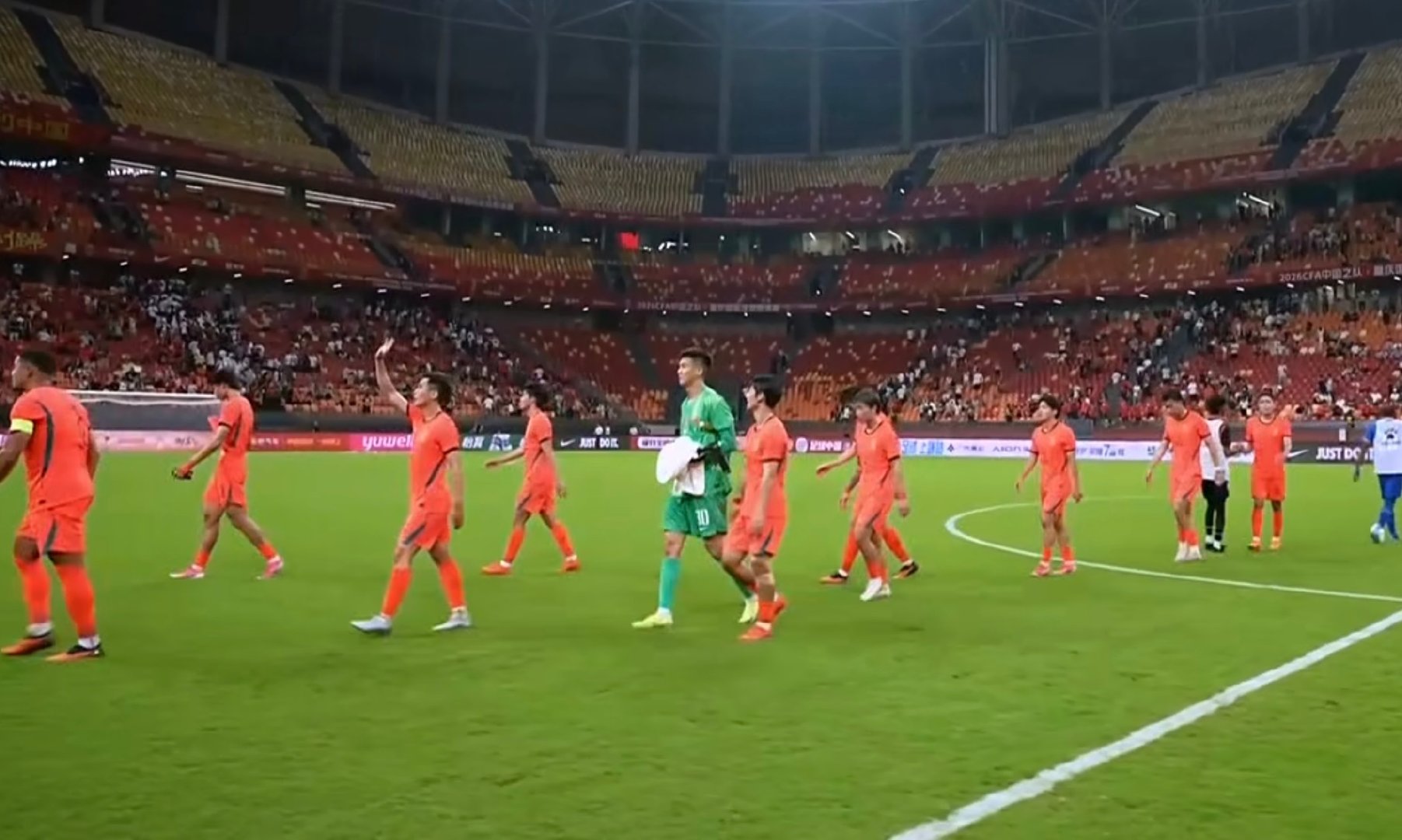 国足3-0马尔代夫，好久没有看到天津队守门员为国出战。 ​