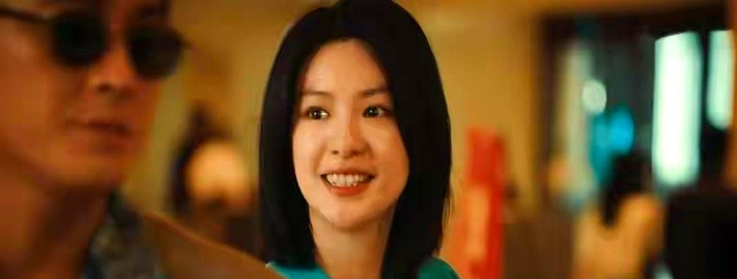 王凯彭昱畅新剧《交锋》看得我后背发凉，里面的间谍案，竟然是真的？

我连夜翻了资料，发现剧里林看山、马憩、何春晓这几个人，现实里真能对上号。二十年前的旧案，细节都拍出来了，这尺度有点东西。

但查到“金丽娜”和“秋天”这两个关键人物时，线索却断了。公开的报道里，这两个名字像人间蒸发了一样，根本找不到