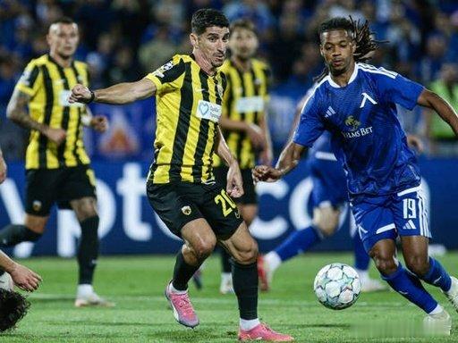🏅欧冠附加赛雅典 AEK 4‑0 大胜索菲亚列夫斯基，两回合总比分 4‑0 零封对手强势晋级欧冠正赛！希腊豪门攻防全面碾压，不给对手任何翻盘机会，用一场酣畅胜利拿到欧冠门票。# 雅典 AEK##欧冠附加赛##索菲亚列夫斯基# ​