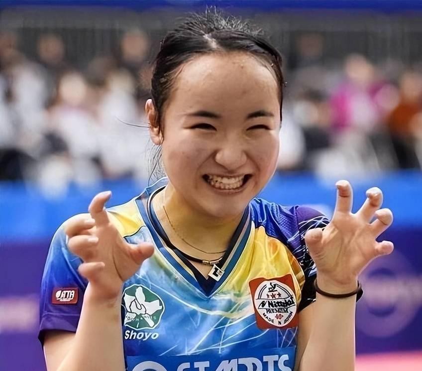 伊藤美诚和平野美宇在赛场上一个比一个凶，名字起得倒是一个比一个温婉
 

仔细看日本女乒这几代核心主力，伊藤美诚、平野美宇、长崎美柚、木原美悠，甚至十几岁的小将松岛美空，名字里全都带着一个“美”字
 

不少人第一反应觉得是父母爱美、盼着闺女长得俊，其实根本不是这么回事
 

在日本取名习惯里，“美