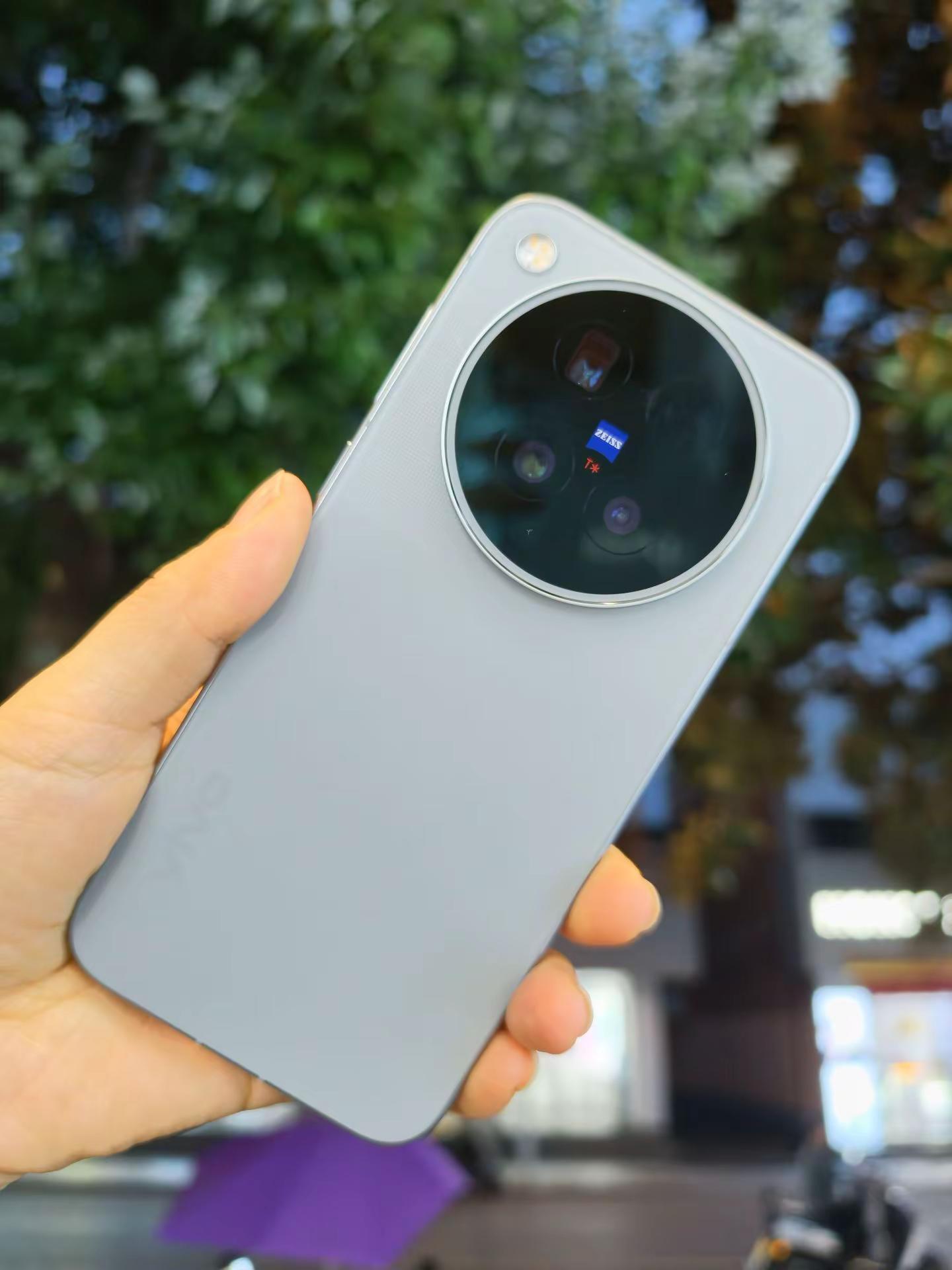 vivo X500 Pro限时补贴1000元，vivo宠粉没商量vivoX500Pro
