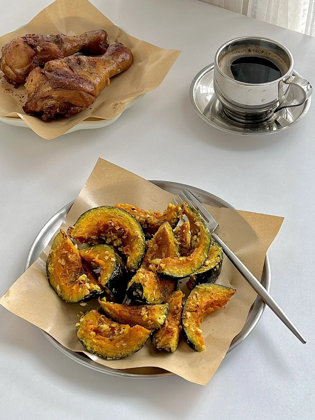 ☀️周末一人食早午餐｜蒜香烤南瓜｜烤鸡腿🍗