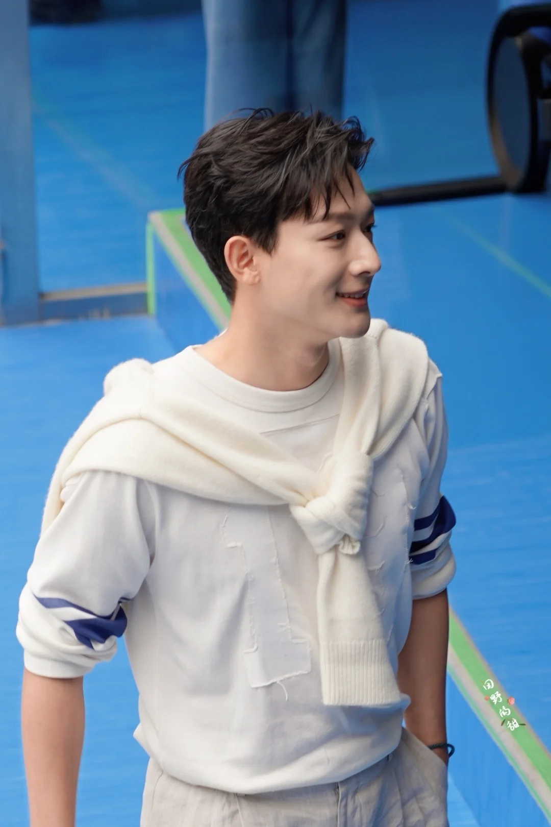 哇，这就是传说中的网球王子吧🎾