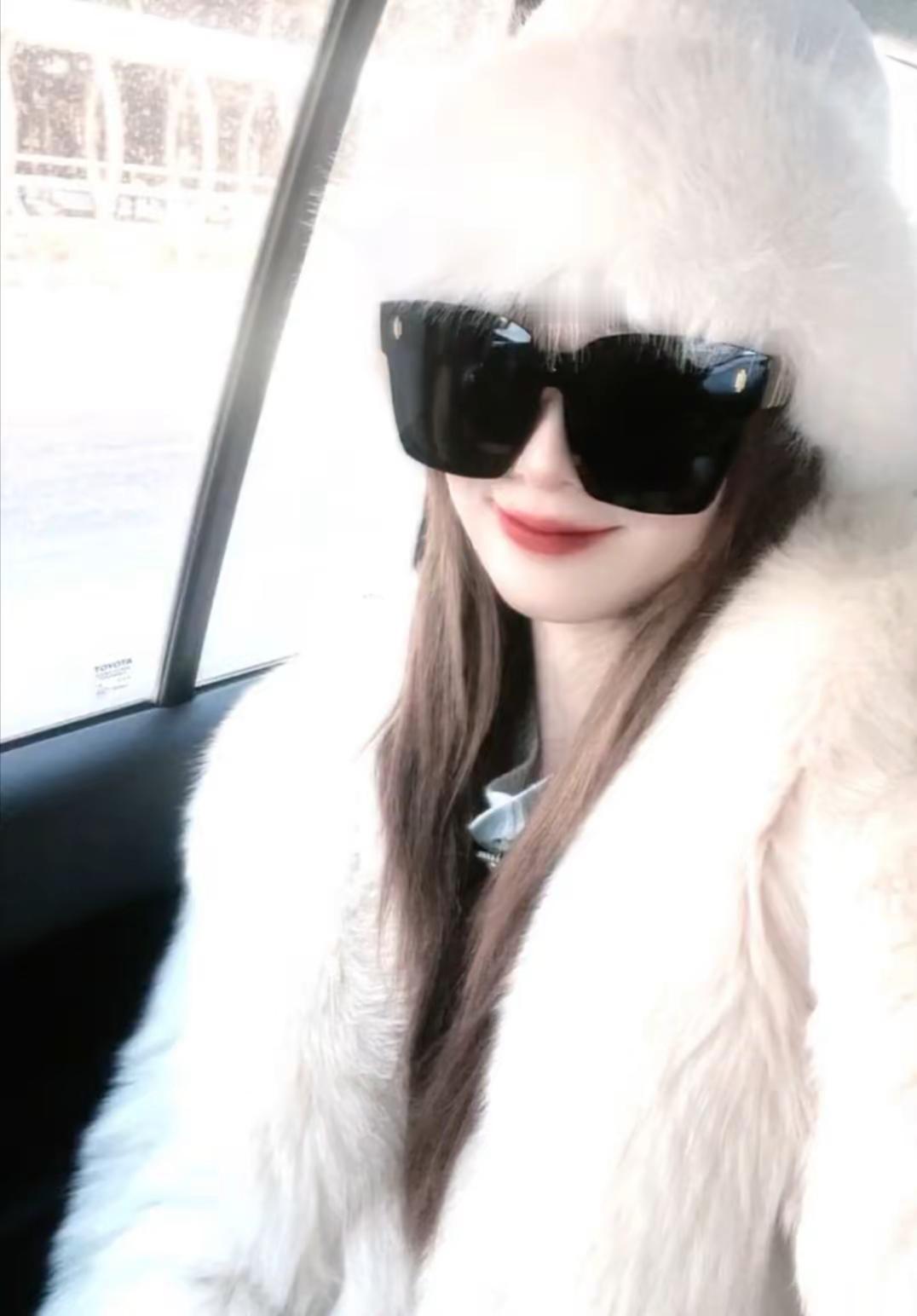 <p>甜妹甜美女孩 <!--{img:0}--></p><img sr...