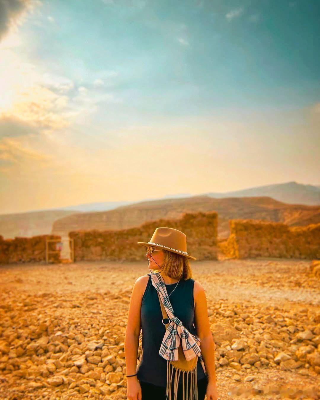 有些地标能够成为经典，自有其独特底气🏜️✨  马萨达，便是其中之一?...