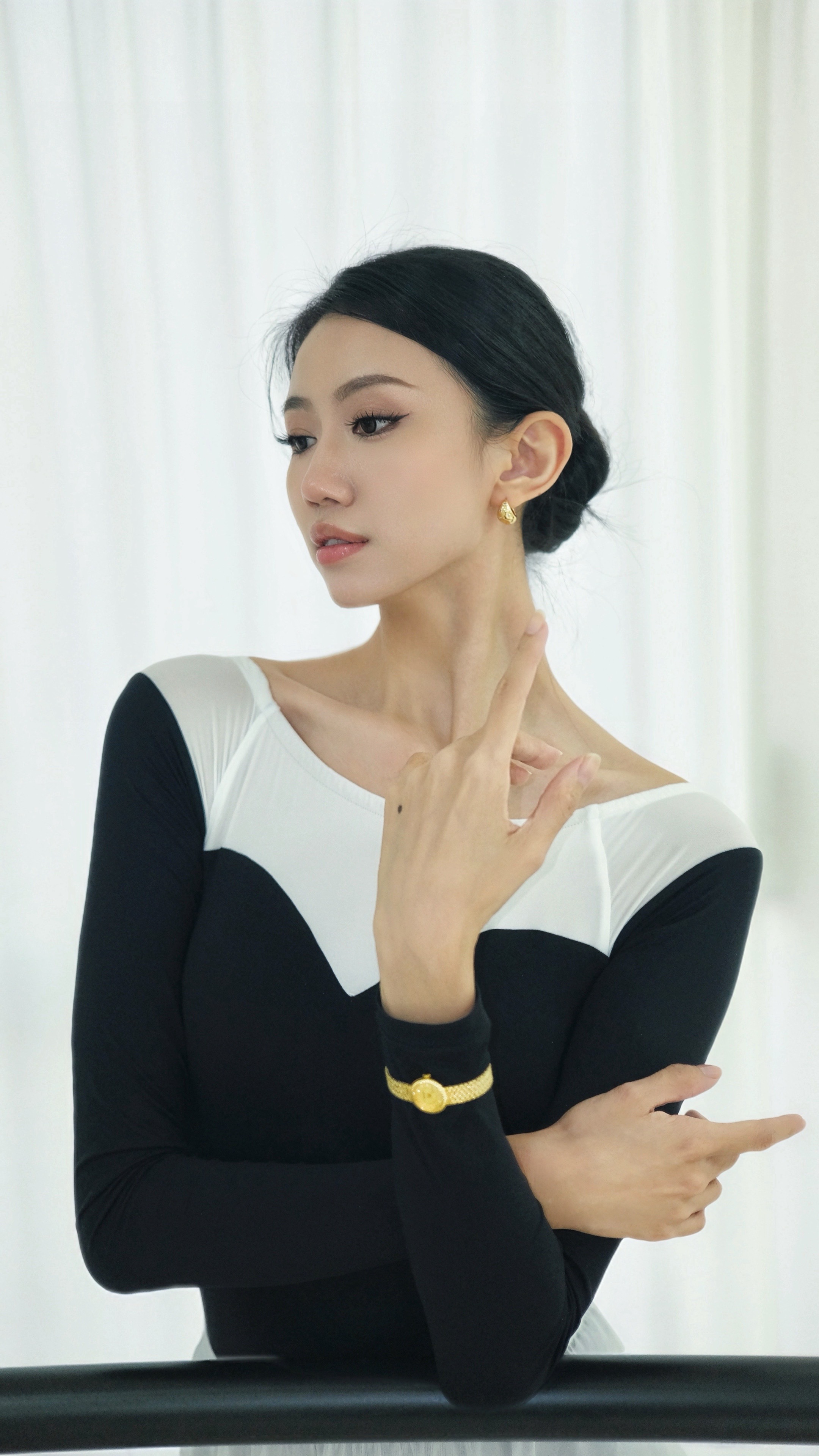 雅无需声，时光自证💛