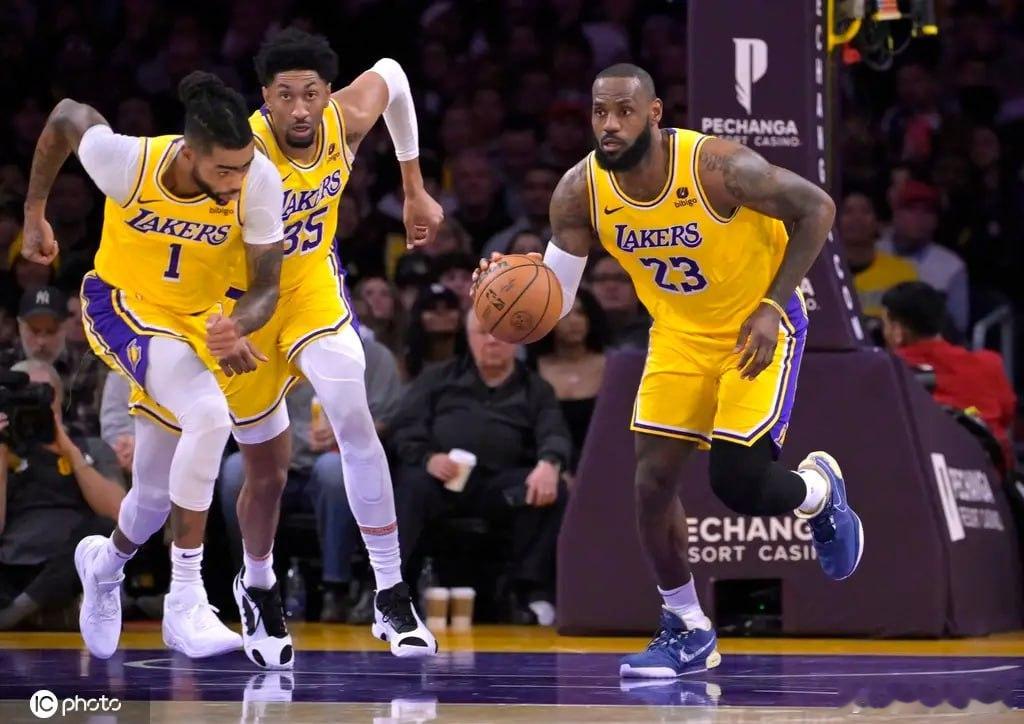 【NBA官方公布新赛季赛程 湖人全美直播第1力压勇士绿军 】     ...