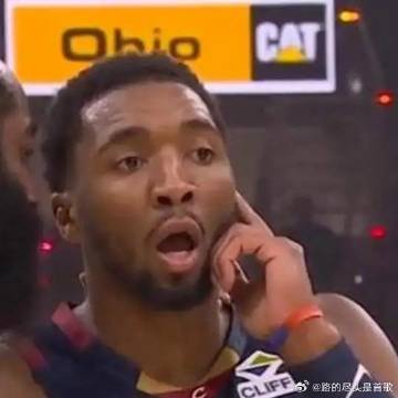 《骑士VS猛龙G2，氛围拉满！》播放量：9986<br />作者：篮球...