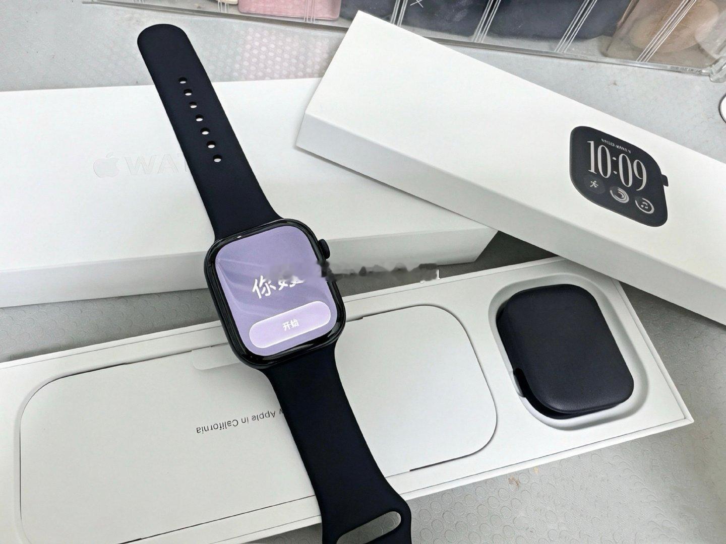 #AppleWatch[超话]# 喜提丨Apple Watch s12美丽小废物 𓈒 𓂂 𓏸 ​