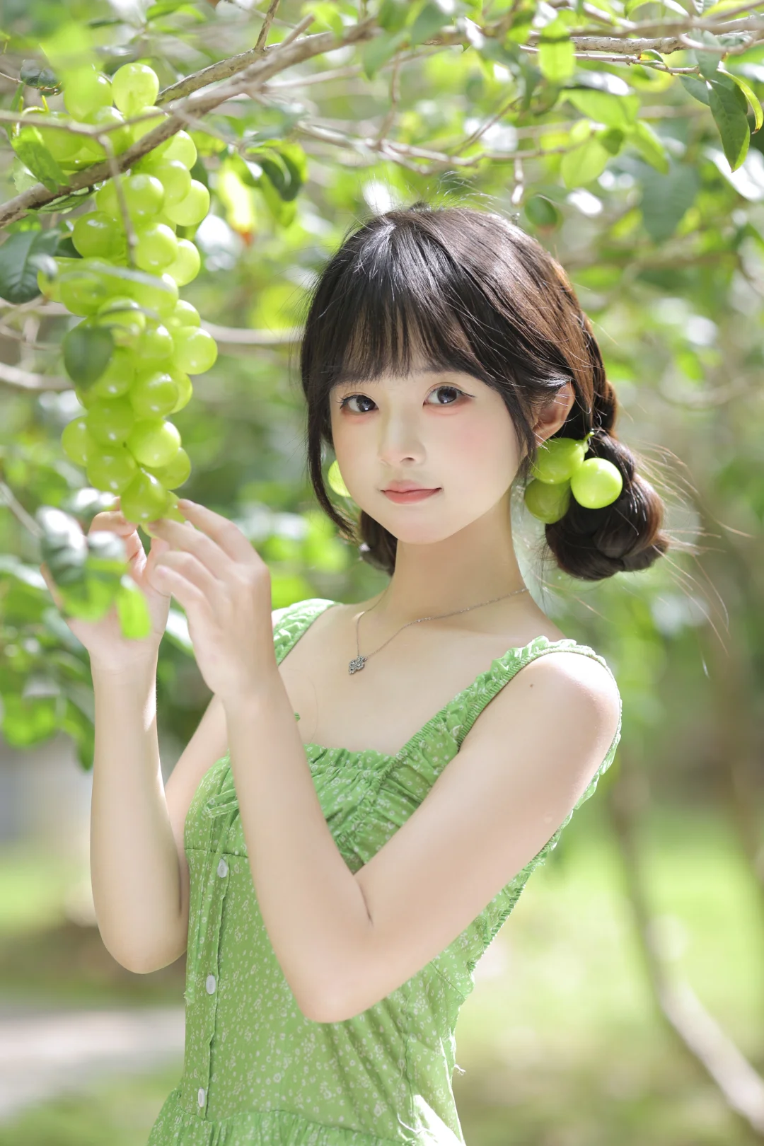 当同一个摄影师拍了我四年