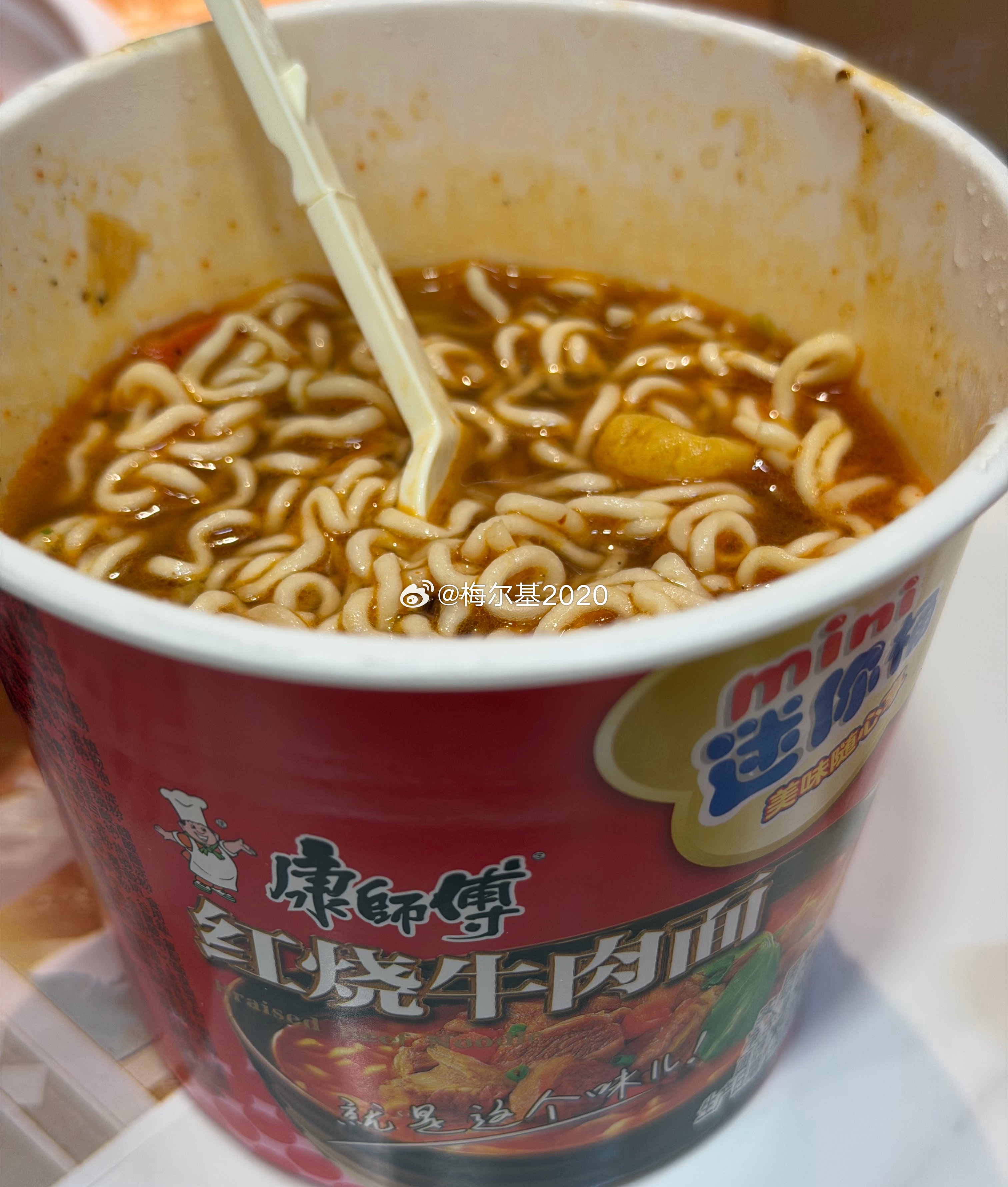美食[超话]  回家忍不住再吃一顿[泪] ​​​