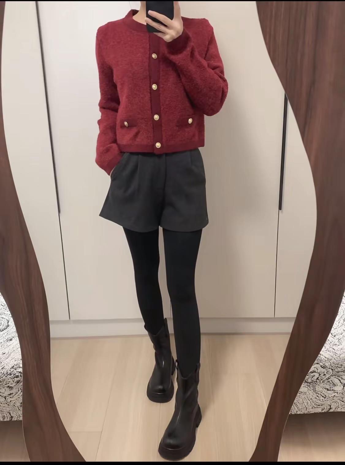 TANG CONY 今年你穿厚黑了吗 真的保暖又显瘦