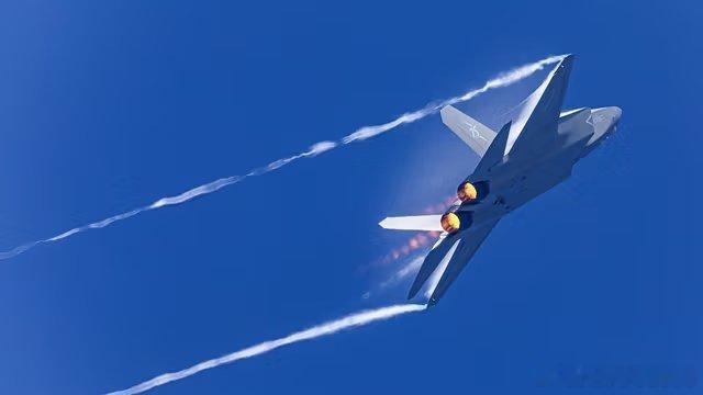 歼-35A官方代号已正式公布 ​