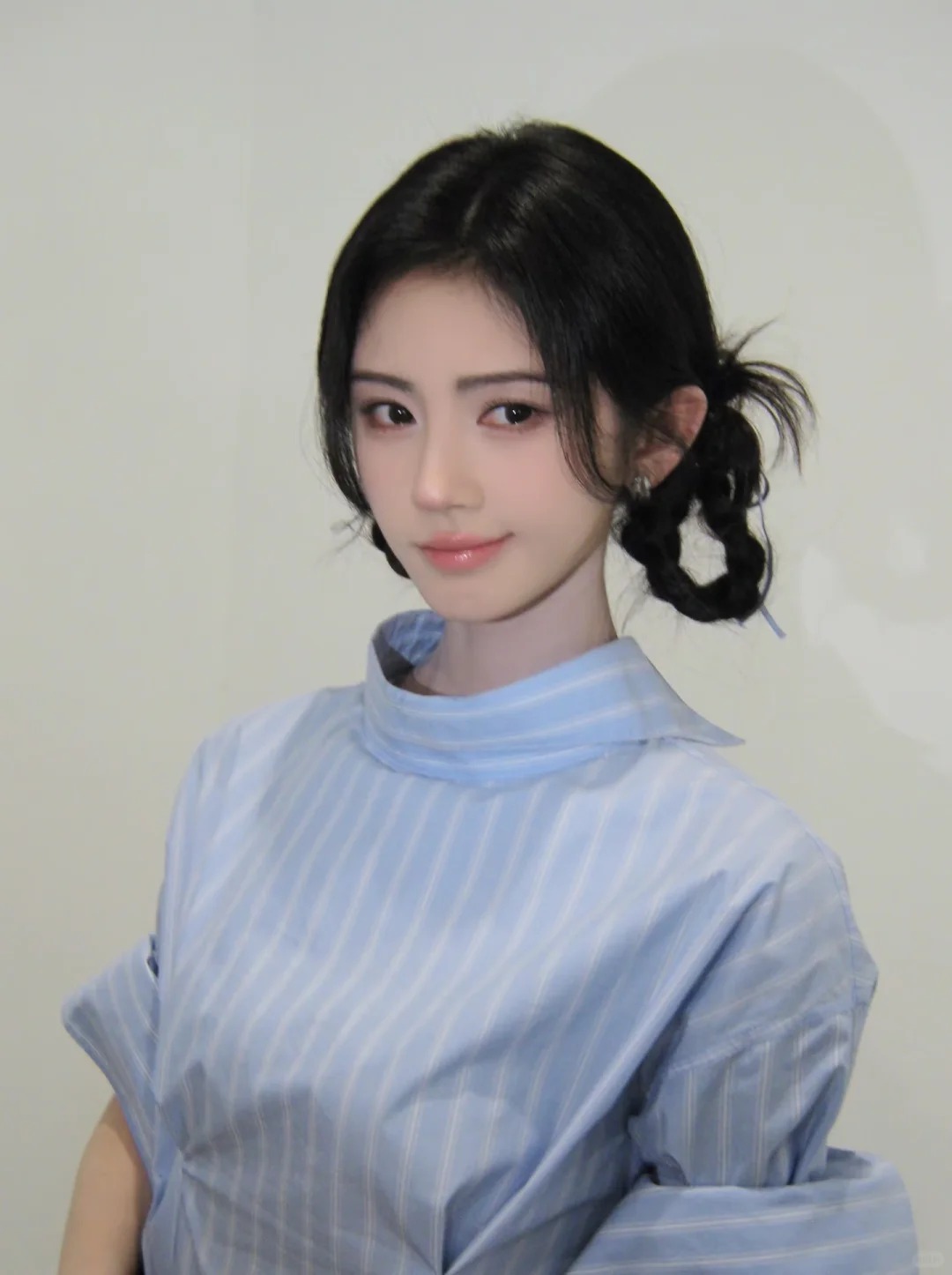 鞠婧祎