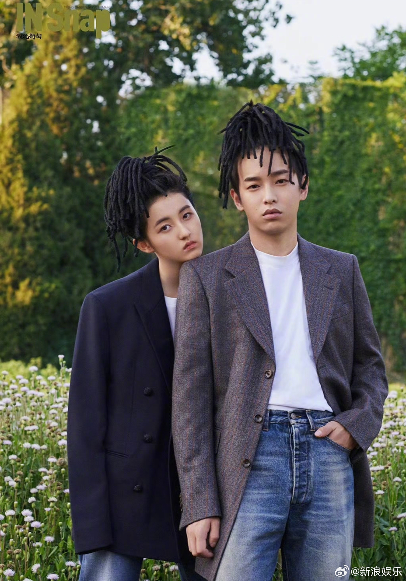 2018年，彭昱畅、张子枫拍摄杂志。彼时的二人刚搭档演绎《快把我哥带走...