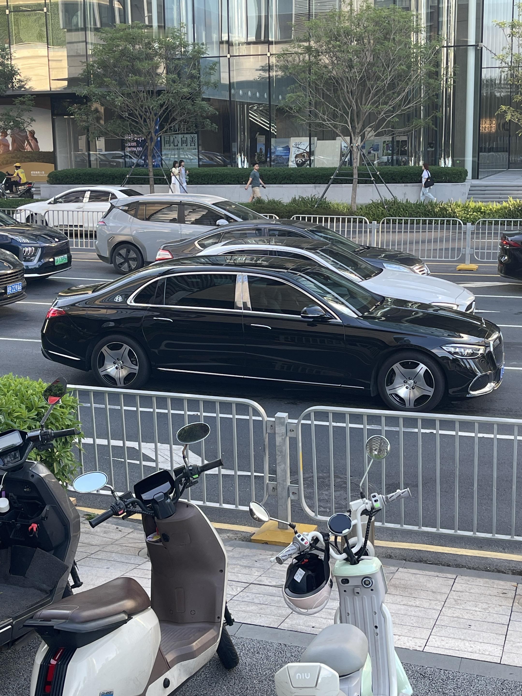 “当代最喜爱，最受欢迎的轿车”