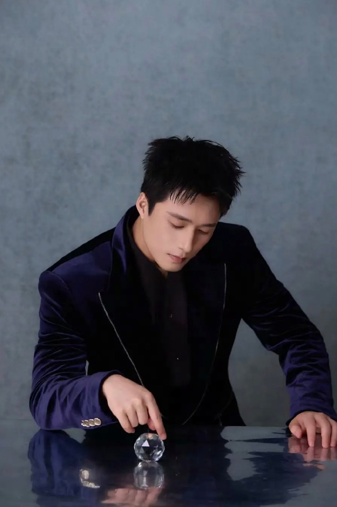 #王皓祯月亮与星光# 

谁家大男孩～短发还这么帅～

快来听 单曲#月亮与星光# ​