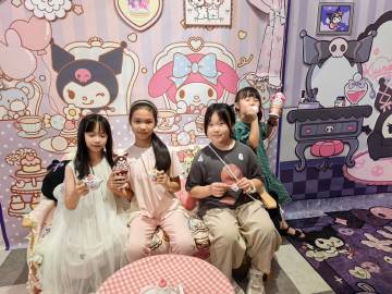 20251004-4 和妈妈小时候的朋友一家聚会，游东山口的潮店、老房...