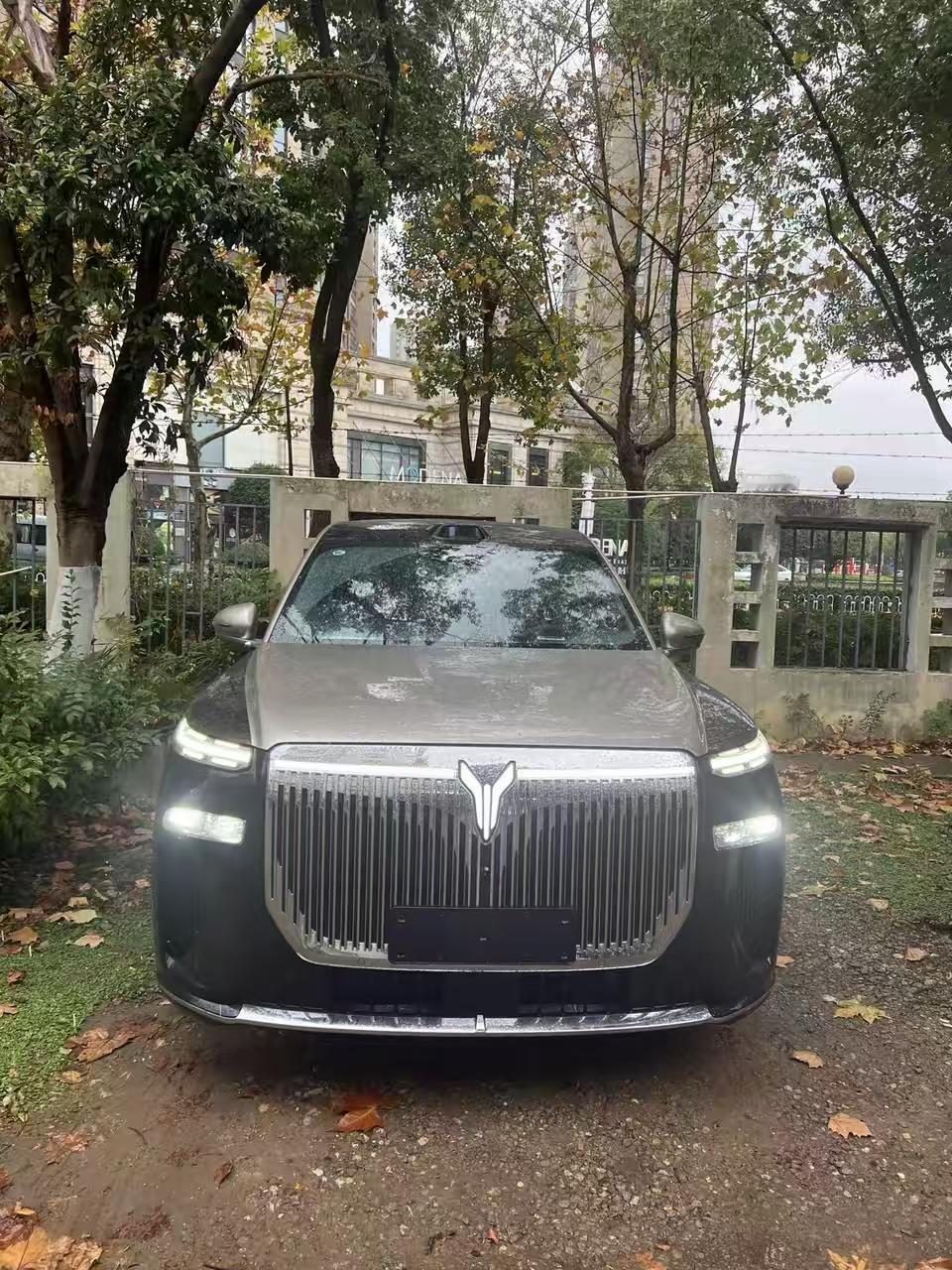 堆料王实锤！三腔空悬 + 四激光雷达💥