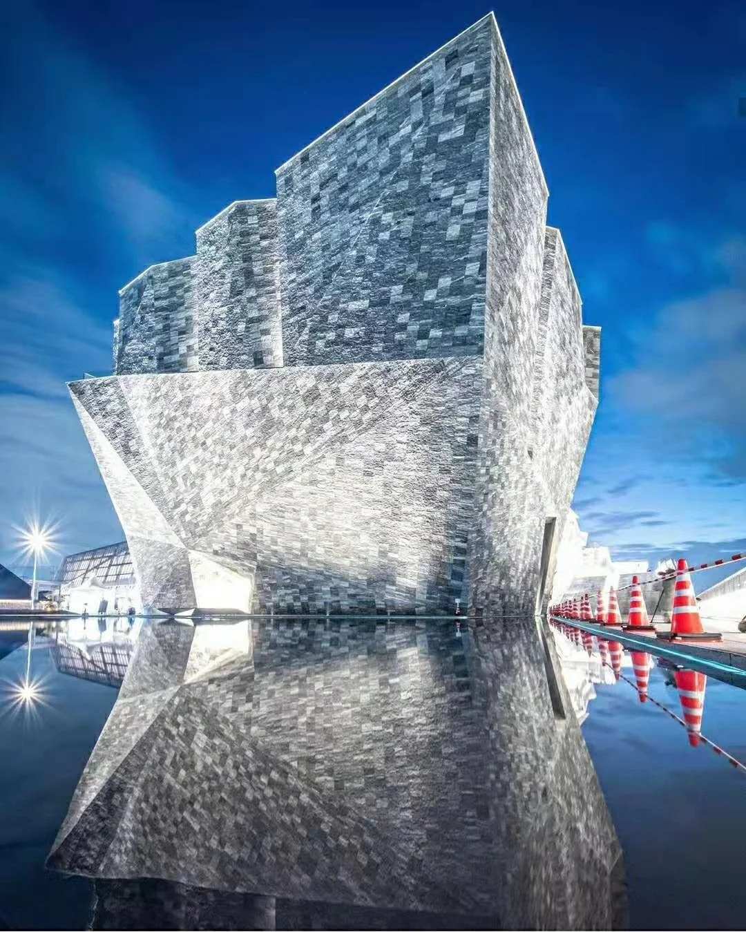 日本埼玉县|书架剧场不自觉想起哈利波特！