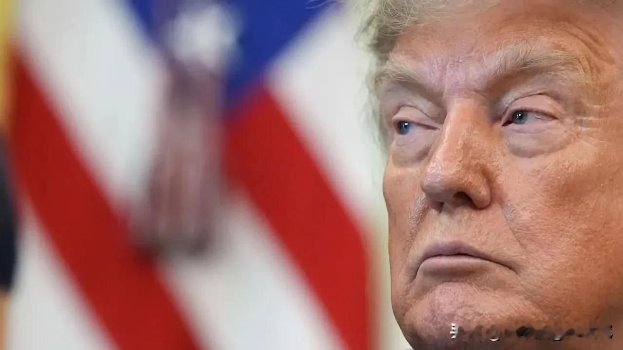 G20财长会大变局：美俄悄然合作，欧洲暴怒翻脸，格局彻底改写
 
近期在美国阿什维尔举办的G20财长与央行行长会议，上演了一场超出所有人预期的国际博弈大戏。本次会议举办时间为8月31日至9月1日，俄罗斯财政部已经官方确认，俄财长西卢安诺夫全程出席本次线下会议。
 
在密集的会议议程间隙，西卢安诺夫与