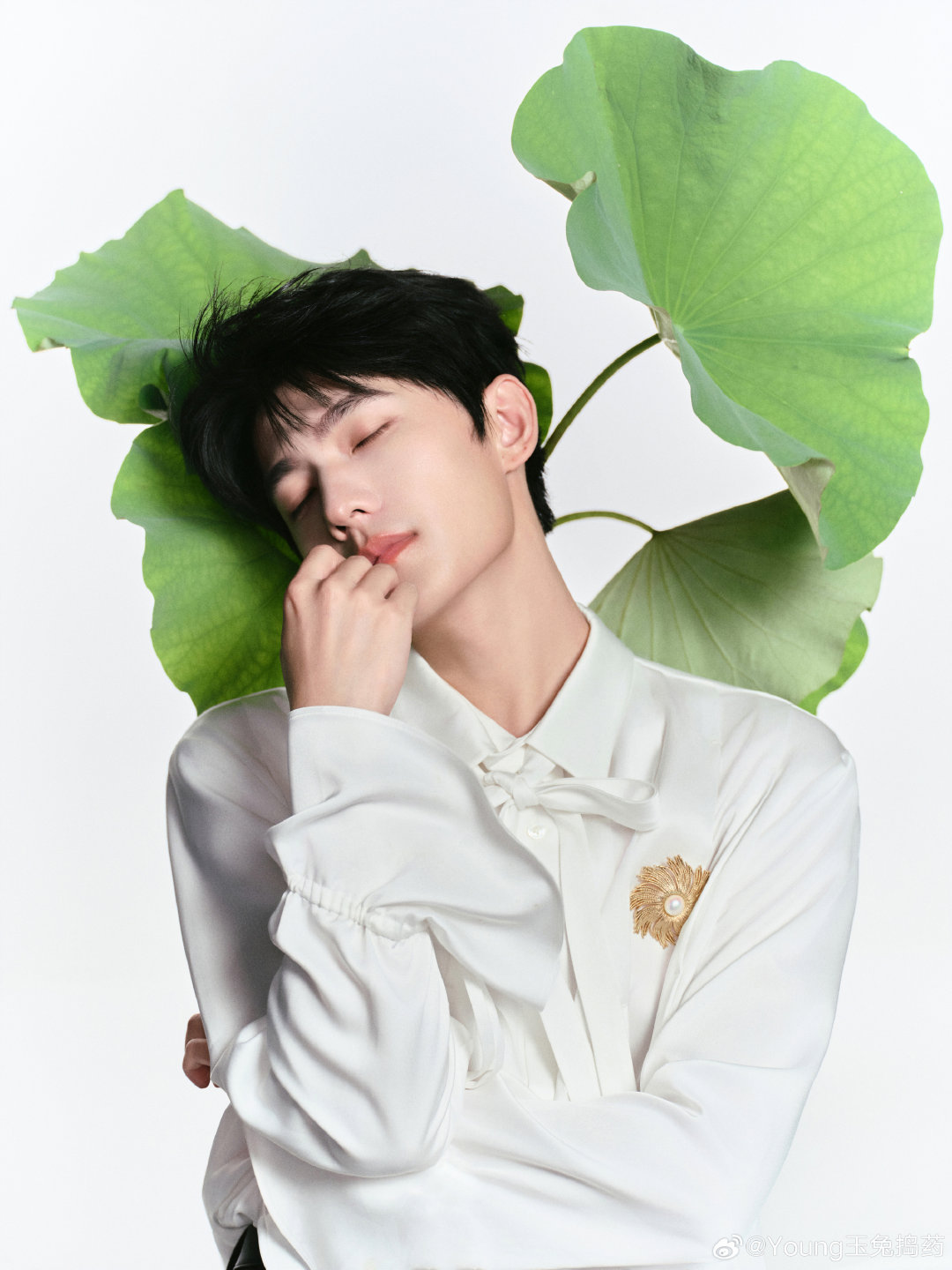 #杨洋[超话]##杨洋的快乐充能站##青春快乐岛#

宝贝，生日快乐​