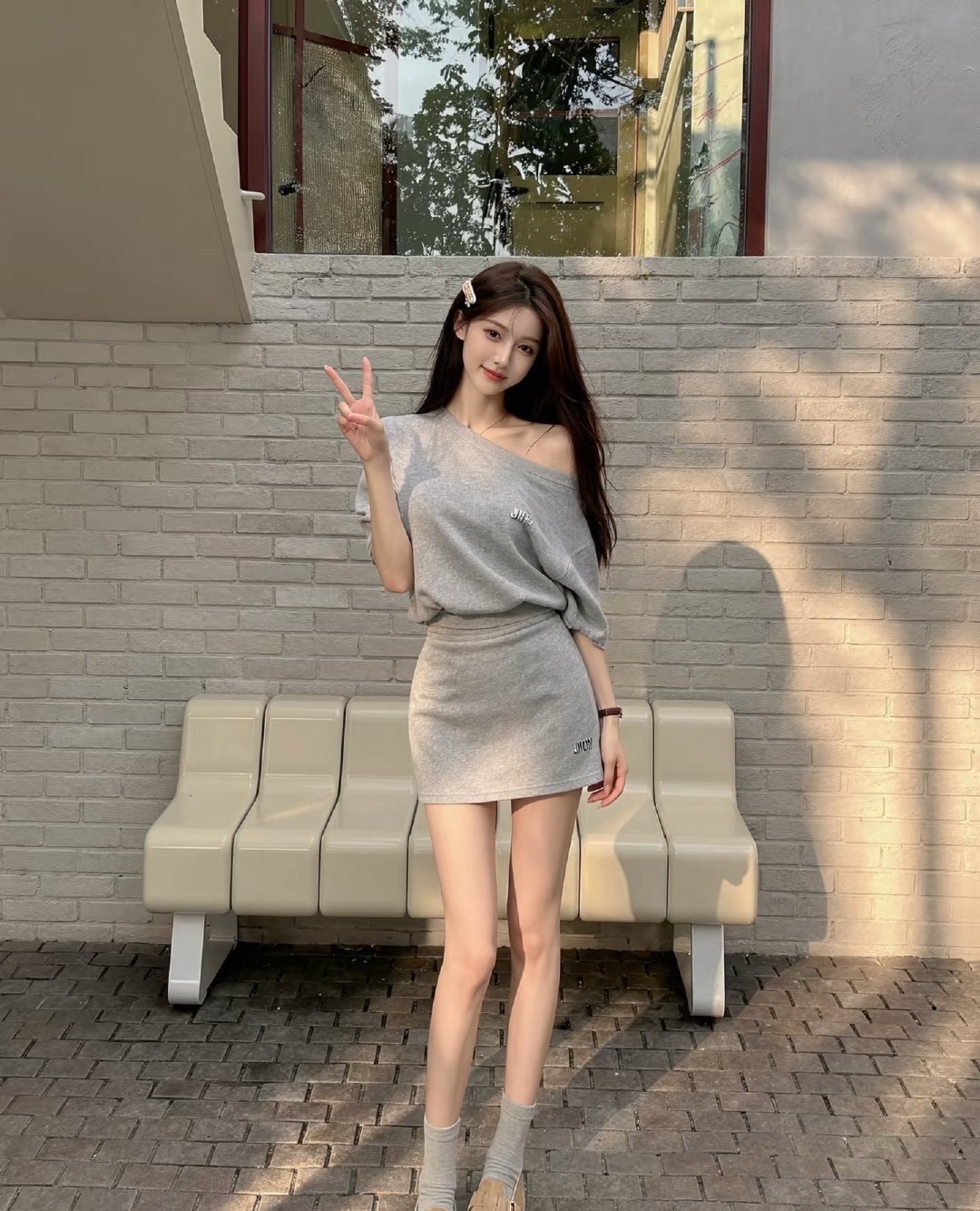 今天又是被绿的一天，哎不是感情被绿，是被a 公子出轨绿，手上有超声电子，粤芯 ​