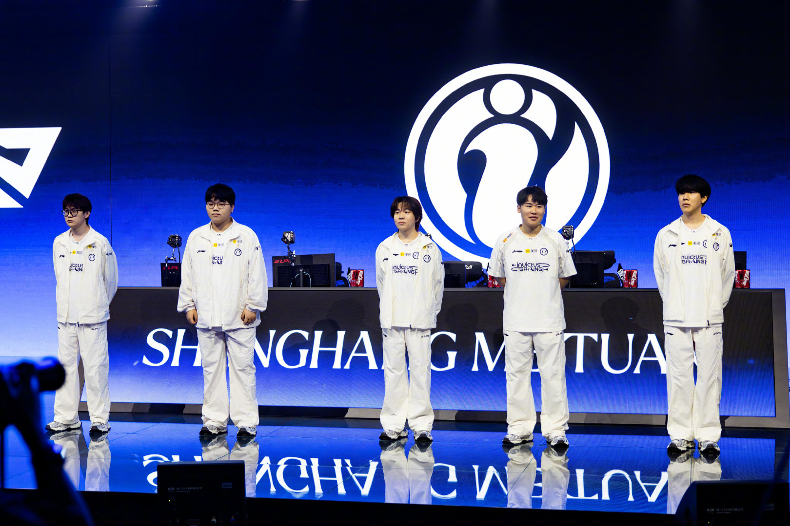 2026LPL全球总决赛资格赛败者组，iG以3-1击败JDG，拿下LPL四号种子，成功晋级2026全球总决赛。
 
iG创造历史，成为第一支从涅槃组突围杀入世界赛的战队。回顾涅槃组过往队伍成绩，iG这次突破刷新了该组别最好成绩。
 
#LPL ##ig##ig战胜jdg##英雄联盟s16# ​​​